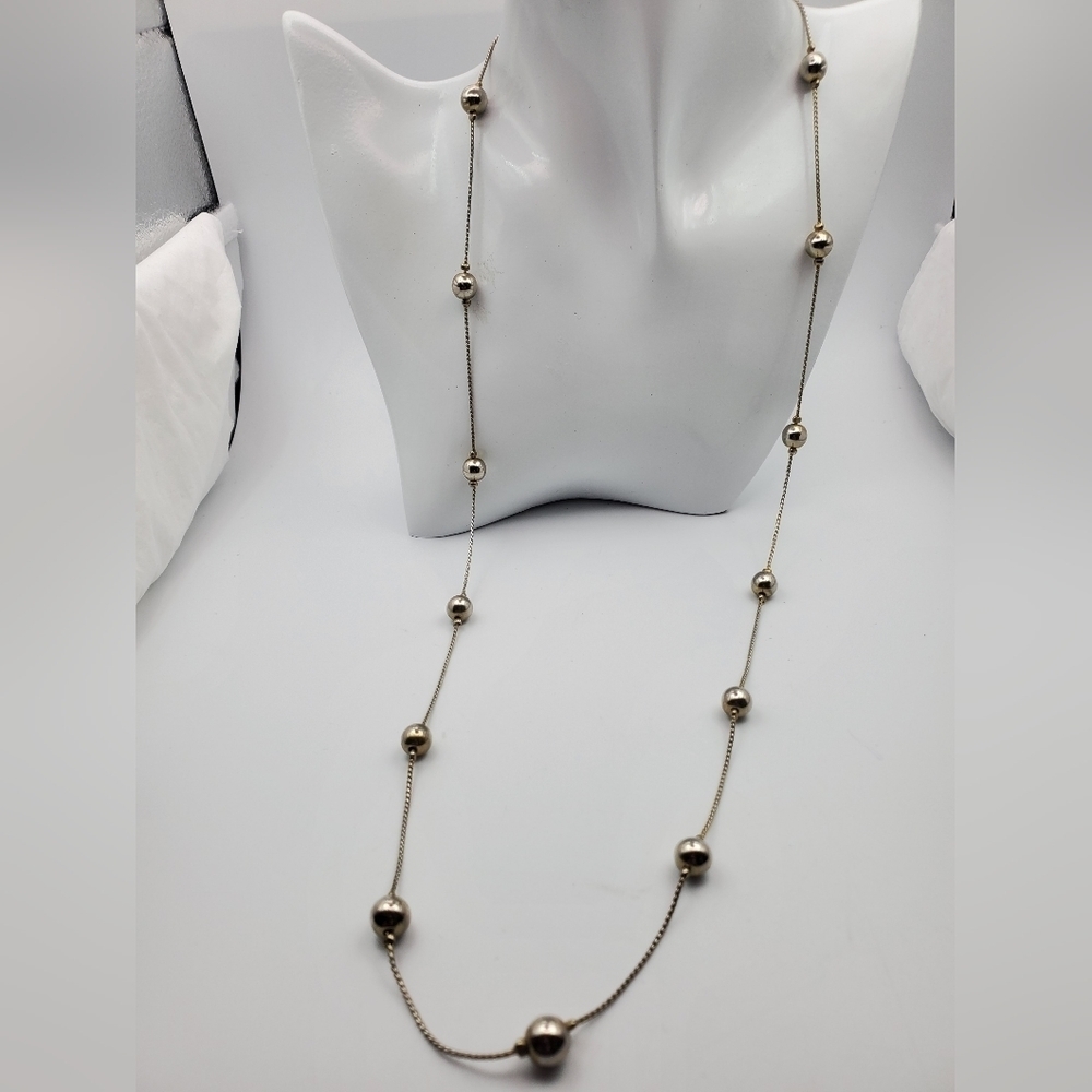 Silver tone ball beaded floating necklace N2427